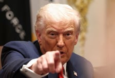 트럼프 "中, 대만 침공 원하지 않아…美군사력 누구도 못 맞서"