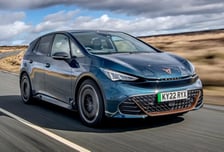 한국타이어, 쿠프라 전기 해치백 '본'에 신차용 타이어 공급