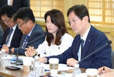 금융감독원 "직원 시간외근무, 전액 금전 보상은 어려워"