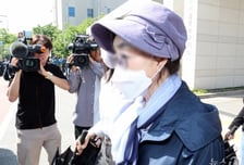 특검, 김 여사 모친 등 '증거인멸' 수사 중…수사 기간 추가 연장