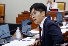 국힘 박충권 "피해자가 해지위약금까지?"…KT "면제·환급중"