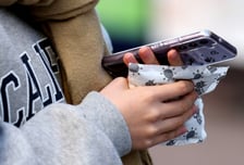 주머니에 '핫팩' 하루종일 뒀더니…"저온화상" 날벼락