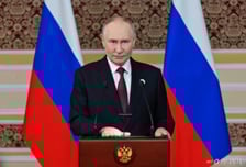 푸틴, 트럼프와의 회동 취소 다음 날 "전략핵 훈련 지휘"