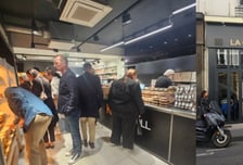 제육덮밥 먹는 파리지앵, K뷰티에 빠진 영국 신사들