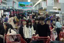 반값 한우·킹크랩 행사 물량 2배...롯데마트, 쇼핑축제 '땡큐절' 연다