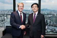 한국 방문한 美 조지아 주지사…통상당국과 비자 문제 논의