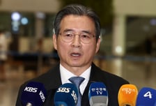 김용범 "한미 관세협상, 핵심 쟁점서 팽팽한 입장 대립…갈 길 멀다"