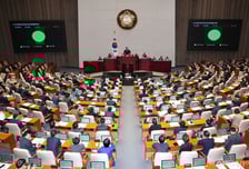 '상가 관리비' 공개 의무화…상가임대차법 개정안, 본회의 통과