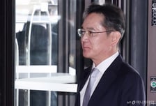 '대외 행보' 생략한 이재용 취임 3주년…사법리스크 벗고 '뉴삼성' 속도