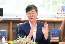 학원 원정 잡는 안산시, '강남인강' 1만원에 무제한…사교육비 숨통