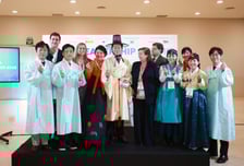 "케데헌 진우?" 한복에 갓 쓴 이상일 용인시장, 스페인서 '문화 외교'