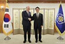 미주개발은행 총재 만난 김민석 총리…"AI·디지털 협력 확대 희망"