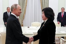 北 최선희, 방러 중 푸틴 대통령 만나…"북러 관계, 부단히 발전시키자"