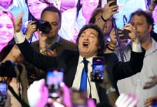 '남미의 트럼프' 아르헨 밀레이, 중간 선거 압승…증시 21% 폭등