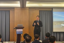 "중국 뚫으면 세계시장 절반 열린다…R&amp;D부터 AS까지 현지화해야"