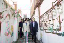 대책 2주 만에 부동산 행보 나선 국토부 장관…차관 사퇴엔 "송구"