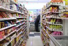 "열흘 굶었다" 흉기 든 편의점 절도범…경찰, 사비로 영양 수액