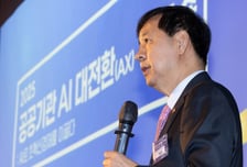 구윤철 "3분기 GDP성장률 1.2%, 새정부 경제성적표…AI대전환 해야"