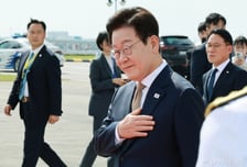 말레이서 돌아온 이재명 대통령, APEC·한미 정상회담 위해 경주행