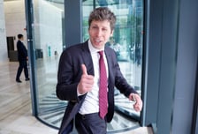 오픈AI 영리화 전환, IPO 길 열었다…MS는 지분 27% 확보