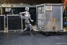 "2만명 줄인다더니"…UPS 올해 4만8000명 감축, 주가 8%↑