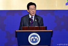 이재명 대통령 "한국이 전세계에 AI 이니셔티브 제안할 것"