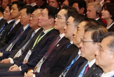 러트닉 美상무장관, 4대 그룹 총수 등 韓기업인 따로 만나는 이유