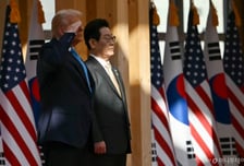 [속보]이재명 대통령, 트럼프에 "대미투자 확대·제조업 부흥 지원, 조선 협력도 적극"