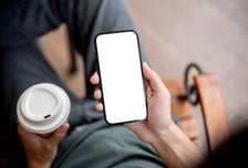 '돌싱카페'가 동호회라는 남편…아내가 몰래 올린 뒷모습 사진에 "두근두근" 추파