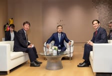 한미일 외교장관 "한반도 비핵화 원칙 견지…대북 공조 유지"