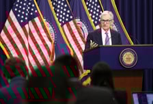 파월 "12월 금리 인하, 연준 내 이견 커"…증시·채권 약세 전환