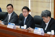 "종투사 신속 지정" 이억원 금융위원장, 모험자본 공급 지원 나서