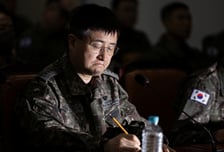 박안수 전 계엄사령관, 비상계엄 사태 10개월 만에 임기 만료 전역