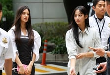 뉴진스, 어도어 못 떠난다…법원 "기존 계약 유효"