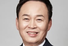 SK㈜ 장용호 대표체제 유지…강동수 부문장은 사장 승진