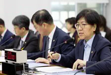 정은경 복지장관 "장애시스템 복구율 92.9%…최대한 복구 중"