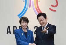 '여자 아베?' 日 다카이치 웃음 터뜨리게 한 이재명 대통령 한마디는