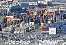 '반도체 효과'에 설비투자 늘었다…재화소비는 두달째 '주춤'