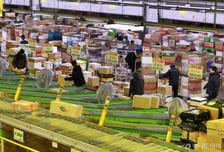 "새벽배송 왜 금지하냐" 민주노총, 게시판 항의글 '실시간 삭제' 논란