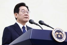 [속보]이재명 대통령 "日 언론, 이재명 대통령 당선시 '극좌'라고 걱정...이제 걱정 안하지 않나"