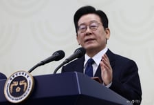 [속보]이재명 대통령 "APEC, 큰 문제 없이 넘어가...마지막까지 관리 잘할 것"