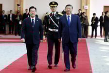 [속보]이재명 대통령, 시진핑 만나 "북한과 대화 재개 위한 한중 전략적 소통 강화 기대"