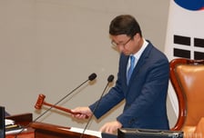 국회 728조 예산정국 돌입…與 "성장 마중물" 野 "세금폭탄"