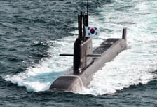 APEC 발판 "마스가 넘어 세계로"…K특수선 거침없는 순항