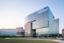 JW중외제약, 3분기 영업이익 326억 원…전년比 23.9%↑