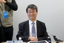 이재명 대통령이 고심했던 경사노위 위원장, 김지형 전 대법관 임명