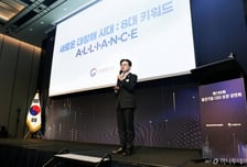 김정관 산업장관 만난 중견기업계 "AI 전환으로 경쟁력 확보해야"