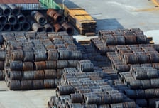 '벼랑끝' 철강산업에 5700억 투입…공급과잉 줄이고 미래 경쟁력 확보