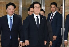 [속보]이 대통령 국회 시정연설 종료...與 환대 속 국회 본회의장 퇴장