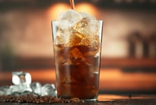 "하나만 더 찍으면 되는데"…저가 커피 앱 개편 후 사라진 스탬프